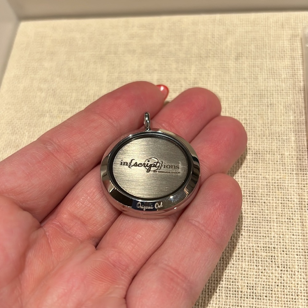 Origami Owl Custom Designed Army Locket - image 2
